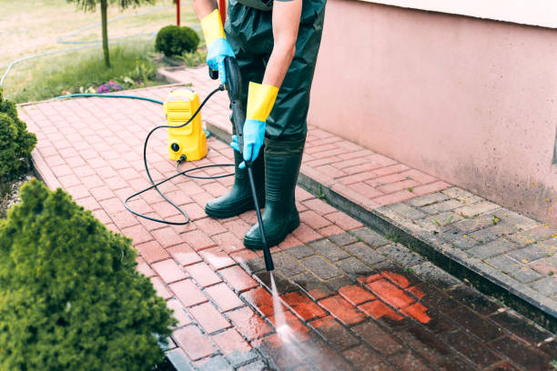 Best Pool Deck Cleaning  in Gibbstown, NJ